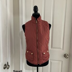 Love Tree Quilted Vest in Brick Red